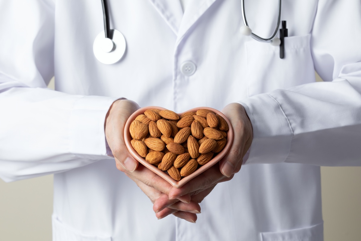 Global Experts Agree: Almonds Provide Benefits for Cardiometabolic Health and Aid Weight Management
